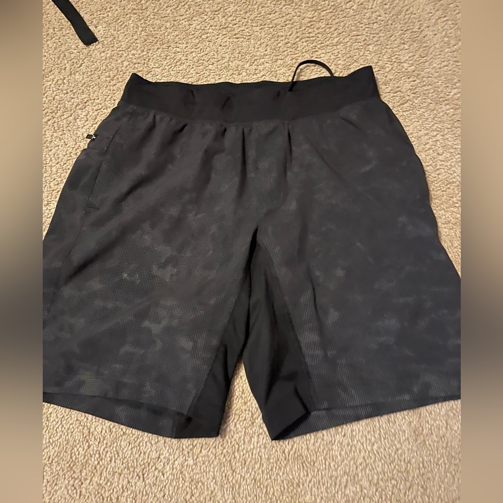 Lululemon reflective shorts